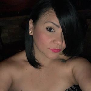 Meet your Posher, Layla